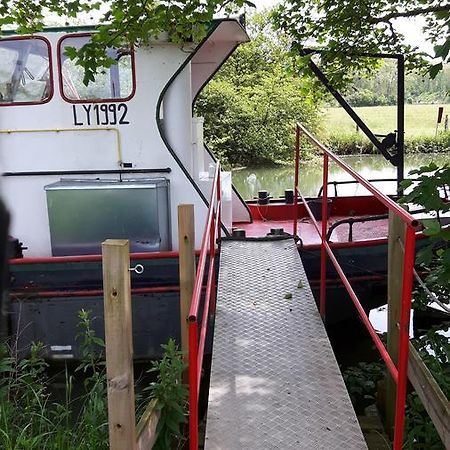 Botel La Vecchia  Dole Esterno foto